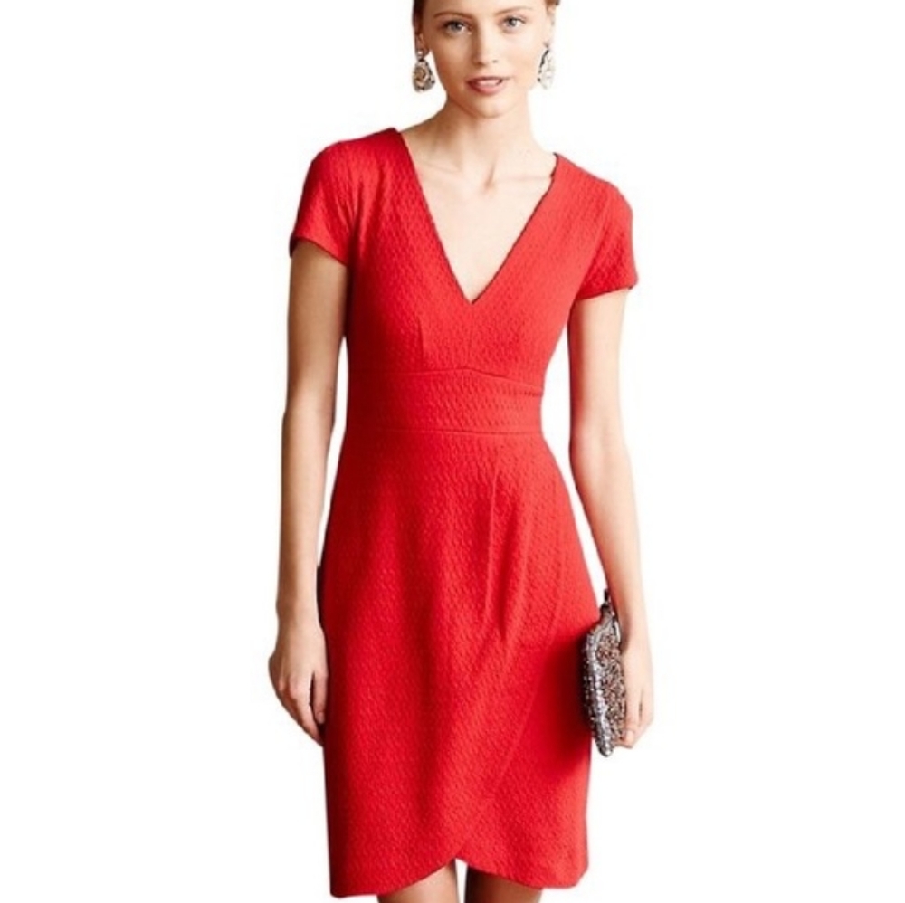 EUC Maeve Anthropologie Red Split Shade Tulip Hem sheath dress v-neck